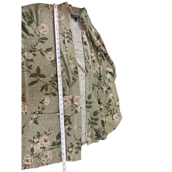 Lane Bryant 22/24 Soft Floral Knit Cardigan Open Sage Green Pink Pockets Tunic - Picture 5 of 12